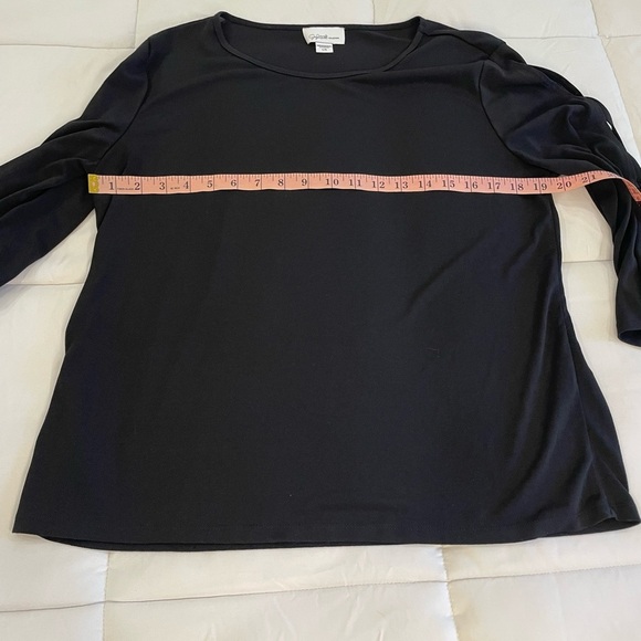 Jaclyn Smith Black top with cut-out arms with ties Size Large - Picture 5 of 9